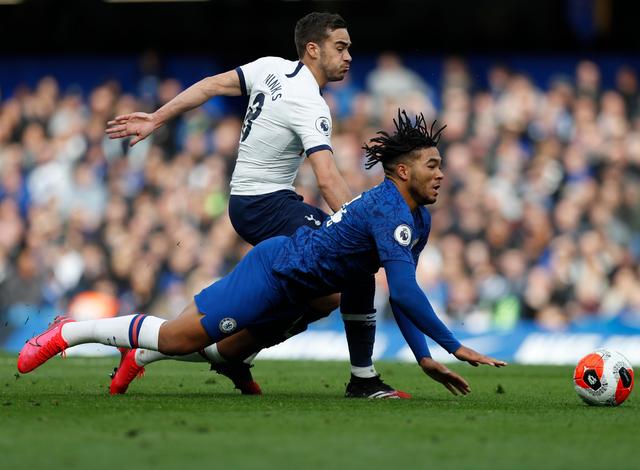 黄健翔：我们的女足与强队之间最大的差距就是身体条件