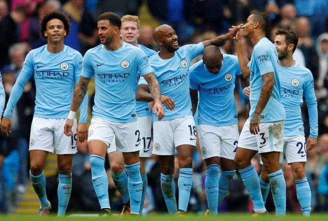 一日英超动向：曼联利物浦难兄难弟，阿森纳领跑态势不可阻挡